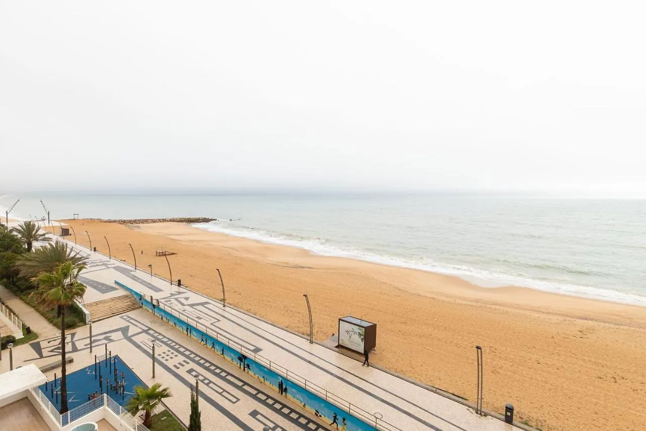 Seaview & Sunsets Apartment Quarteira