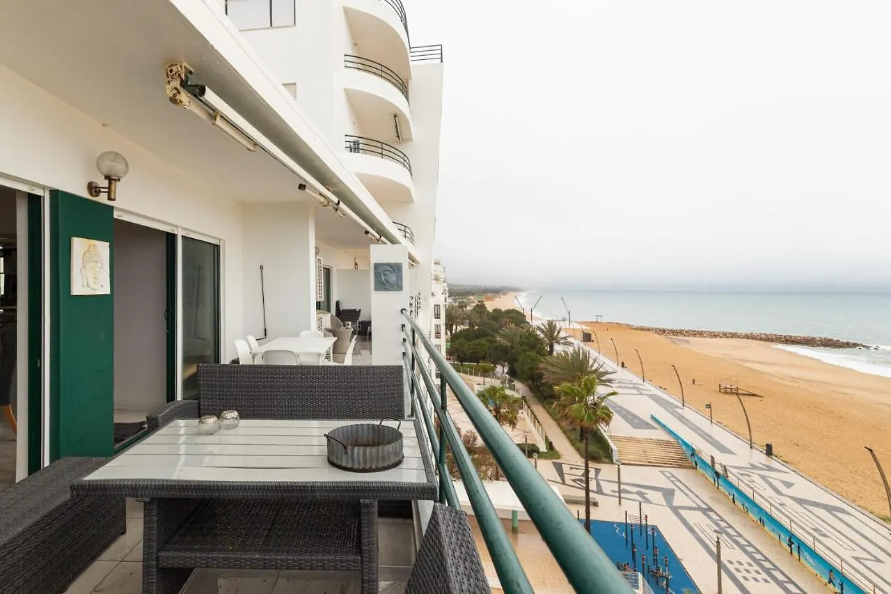 Seaview & Sunsets Apartment Quarteira