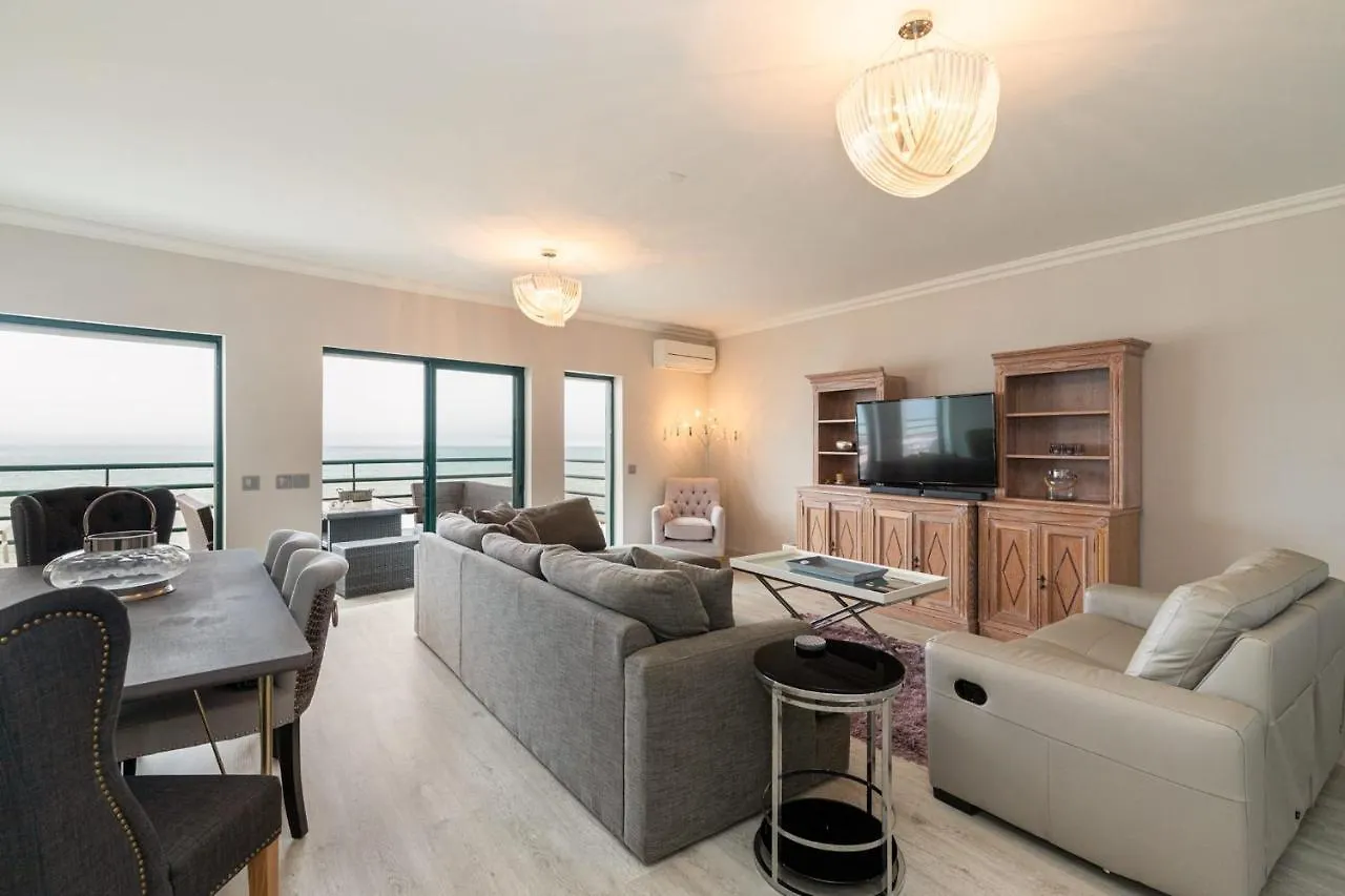 Seaview & Sunsets Apartment Quarteira