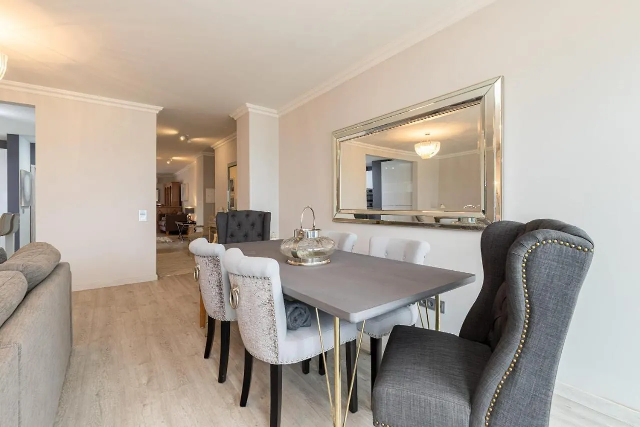 Seaview & Sunsets Apartment Quarteira